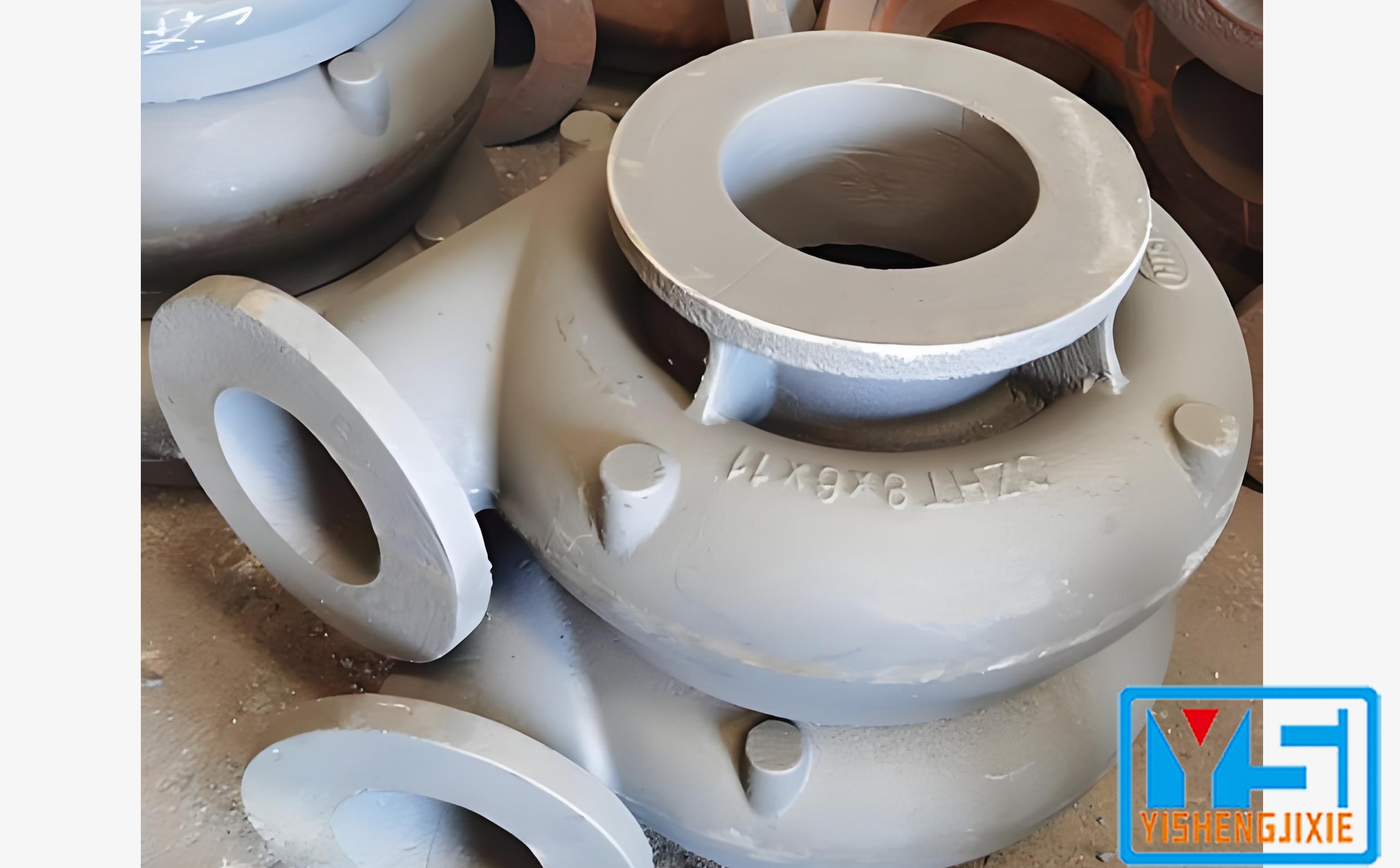 HT300泵壳铸件图